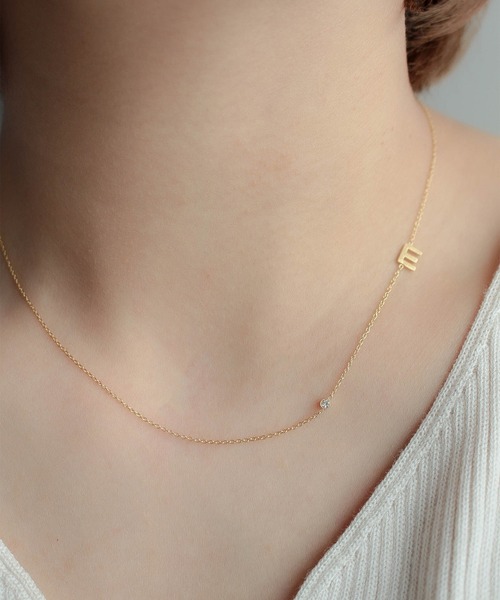 ebine（エビネ）の「Alphabet Zirconia Necklace　金属アレルギー対応 サージカルステンレス（ネックレス・レディース・D/C/M/K/F/S/R/I/T/E/J/A/H/N/Y/W・FREE）」の5枚目の写真