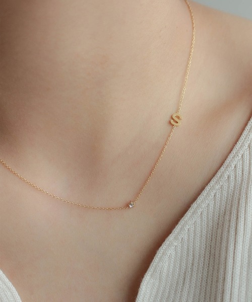 ebine（エビネ）の「Alphabet Zirconia Necklace　金属アレルギー対応 サージカルステンレス（ネックレス・レディース・D/C/M/K/F/S/R/I/T/E/J/A/H/N/Y/W・FREE）」の13枚目の写真