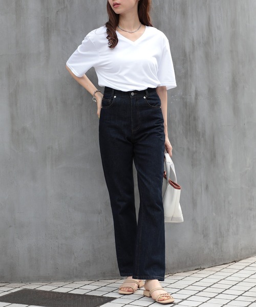 GILDAN(ギルダン)の「【GILDAN】4.5 oz ソフトスタイルVネック Tシャツ ※64V00 MURS(Tシャツ/カットソー・メンズ・チャコールグレー/グレー/ブラック/ネイビー/ホワイト/レッド・S/M/L/XL)」の9枚目の写真