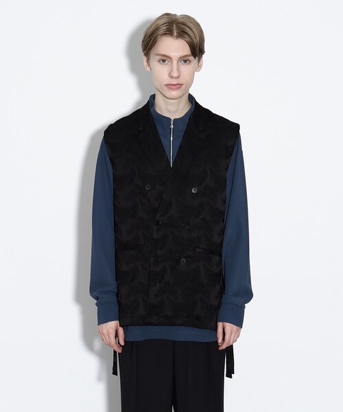 tk.TAKEO KIKUCHI（ティーケータケオキクチ）の「◆ノースリーブダブルジャケットベスト（ベスト・メンズ・ブラック系/ブラック・88）」の4枚目の写真