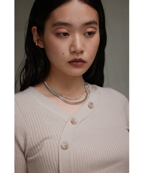 AZUL by moussy（アズールバイマウジー）の「アシンメトリーチェーンコンビネーションネックレス（ネックレス・レディース・ゴールド系その他/シルバー・FREE）」の5枚目の写真