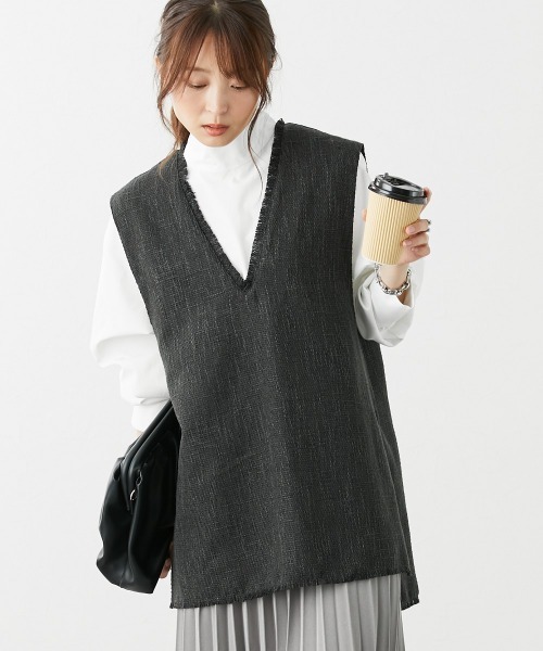 nissen（ニッセン）の「Vネックツイードベスト（ベスト・レディース・グレー系/ブラック系・M/LL/L/S）」の3枚目の写真
