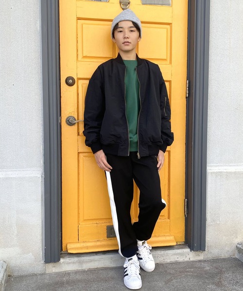 GLAZOS（グラソス）の「【リバーシブル】裏ボア・MA-1（ブルゾン・キッズ・カーキ/ブラック・140cm/150cm/160cm/170cm）」の5枚目の写真