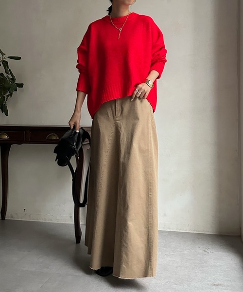 DouDou(ドゥドゥ)の「【WEB限定】 ショート丈ワイドクルーネックプルオーバー(Tシャツ/カットソー・レディース・レッド/アイボリー/ブラウン系/ブラック/ブルー・FREE)」の15枚目の写真