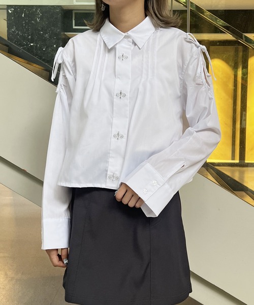 179/WG(イチナナキュウダブルジー)の「ヒヨク刺繍カッティングシャツ(シャツ/ブラウス・レディース・チャコールグレー/ブルー/オフホワイト・MEDIUM)」の1枚目の写真