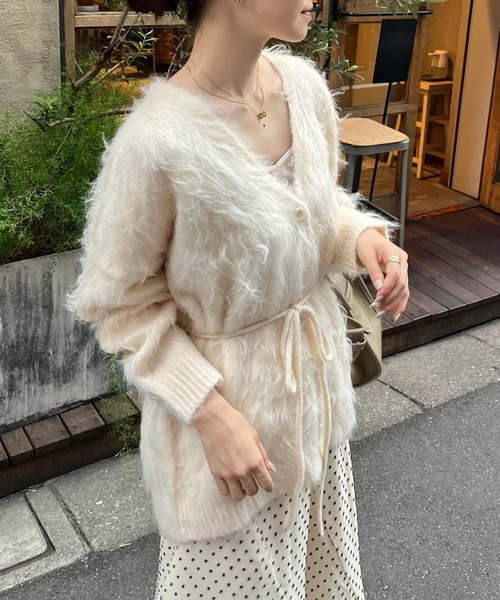one after another NICE CLAUP(ワンアフターアナザーナイスクラップ)の「マシュマロ女子ロングカーディガン(カーディガン/ボレロ・レディース・アイボリー/グレー/チャコールグレー/ピンク・FREE)」の10枚目の写真
