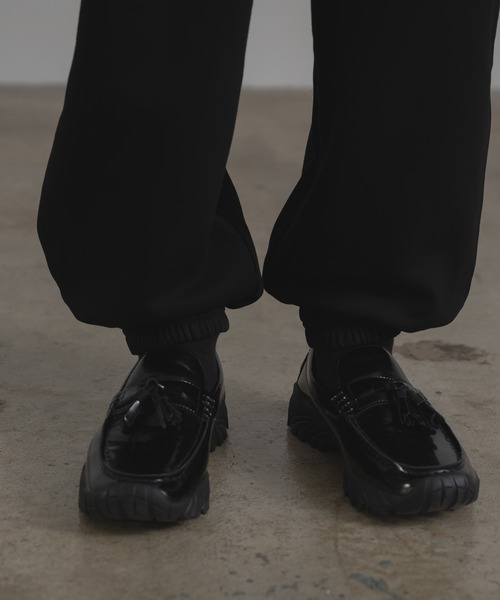 KUUUPY（クーピー）の「KUUUPY × Nagatsuka  蛙刺繍裏毛スウェットパンツ（スウェットパンツ・メンズ・グレー/ブラック・LARGE/SMALL/MEDIUM）」の8枚目の写真