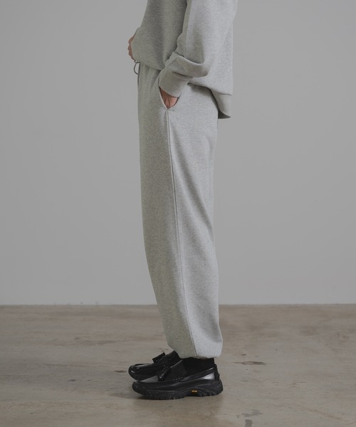 KUUUPY（クーピー）の「KUUUPY × Nagatsuka  蛙刺繍裏毛スウェットパンツ（スウェットパンツ・メンズ・グレー/ブラック・LARGE/SMALL/MEDIUM）」の11枚目の写真