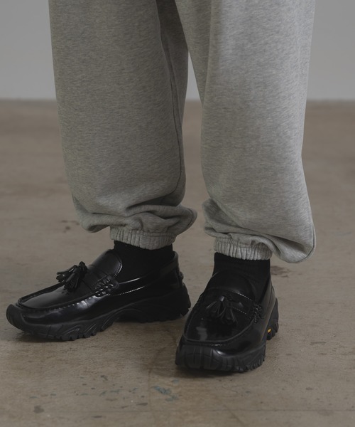 KUUUPY（クーピー）の「KUUUPY × Nagatsuka  蛙刺繍裏毛スウェットパンツ（スウェットパンツ・メンズ・グレー/ブラック・LARGE/SMALL/MEDIUM）」の16枚目の写真