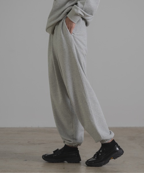 KUUUPY（クーピー）の「KUUUPY × Nagatsuka  蛙刺繍裏毛スウェットパンツ（スウェットパンツ・メンズ・グレー/ブラック・LARGE/SMALL/MEDIUM）」の10枚目の写真