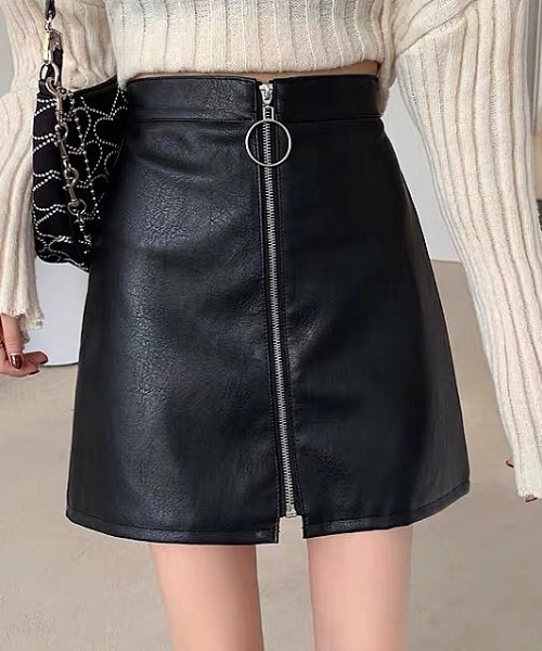 SHEENA(シーナ)の「エコレザーリングジップミニスカート(スカート・レディース・ブラック・L/S/M)」の2枚目の写真