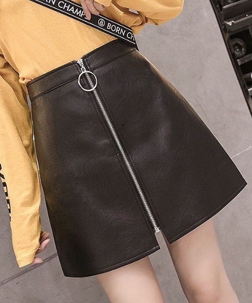 SHEENA(シーナ)の「エコレザーリングジップミニスカート(スカート・レディース・ブラック・L/S/M)」の12枚目の写真