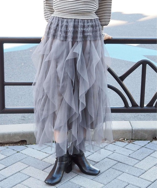 tiptop(ティップトップ)の「【シーズンレスアイテム】チュールフリルイレヘムスカート(スカート・レディース・チャコールグレー/ブラック/アイボリー・FREE)」の8枚目の写真