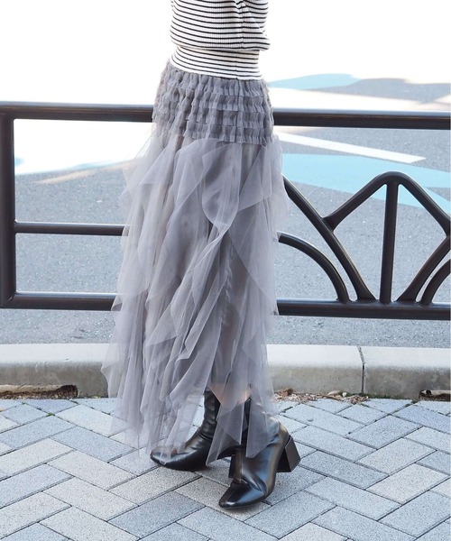 tiptop(ティップトップ)の「【シーズンレスアイテム】チュールフリルイレヘムスカート(スカート・レディース・チャコールグレー/ブラック/アイボリー・FREE)」の11枚目の写真