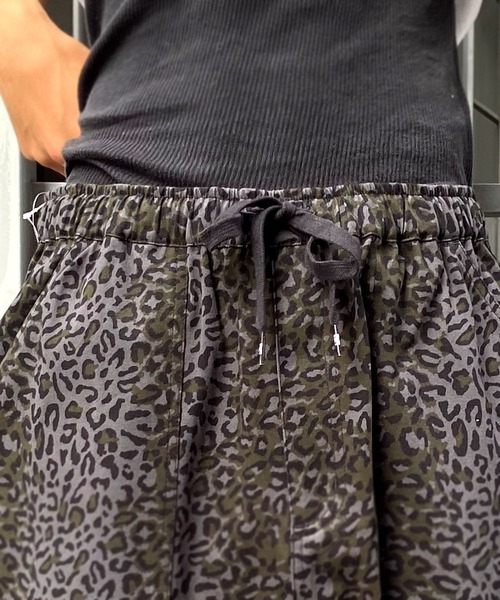 DC(ディーシー)の「DC/ディーシー ペインターパンツ デニム ストレッチ セットアップ対応 DPT241006(デニムパンツ・メンズ・ライトブルー/レオパード/スミクロ・L/M/XL)」の21枚目の写真