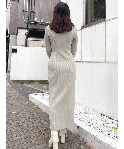 MERCURYDUO（マーキュリーデュオ）の「2WAYカットアウトタイトリブニットワンピース（ワンピース・レディース・ダークブラウン/チャコールグレー/ミント・SMALL/MEDIUM）」の21枚目の写真