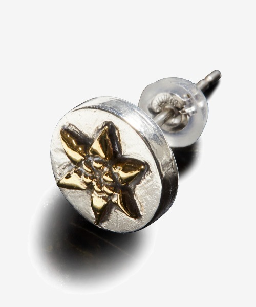 rehacer(レアセル)の「rehacer : Flower Tiny Earrings / フラワー タイニー ピアス(ピアス(片耳用)・メンズ・その他2/その他1/その他3・FREE)」の4枚目の写真