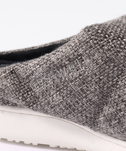 SUBU(スブ)の「【SUBU / スブ】×【Nestwell / ネストウェル】SANDAL(スニーカー・メンズ・チャコールグレー/ブラック・3/2)」の9枚目の写真