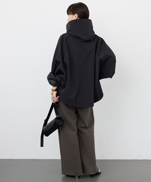 Deuxieme Classe(ドゥーズィエムクラス)の「【LIBERADD/リベラド】 HOODIE ブルゾン(ナイロンジャケット・レディース・ブラック/キャメル・FREE)」の3枚目の写真