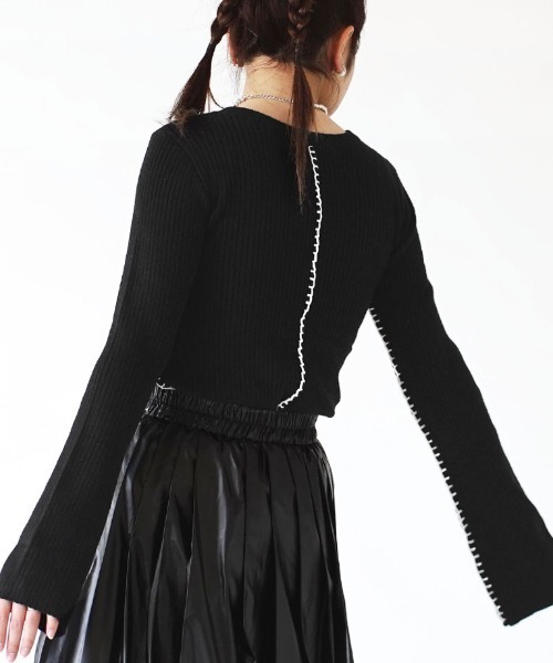 e-zakkamania stores（イーザッカマニアストアーズ）の「2WAY ブランケットステッチ フレアスリーブ リブカットソー（Tシャツ/カットソー・レディース・アイボリー/ブラック・フリー）」の6枚目の写真
