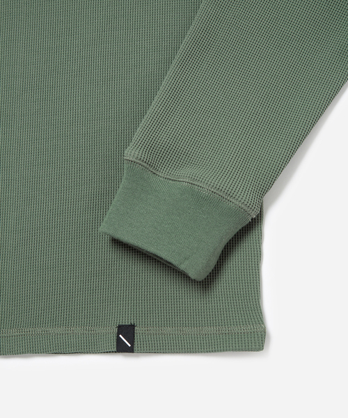 Saturdays NYC(サタデーズ ニューヨークシティ )の「Performance Waffle Ls(Tシャツ/カットソー・メンズ・ブラック/ダークグリーン・M/S/XL/L)」の5枚目の写真