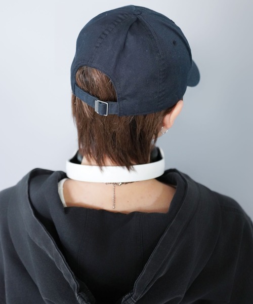NIKE（ナイキ）の「【NIKE/ナイキ】ワンポイント刺繍ロゴキャップ/ユニセックス/ストリートコーデに（キャップ・メンズ・ホワイト/ブラック/グリーン/オフホワイト/ブラック系その他・ONESIZE）」の12枚目の写真