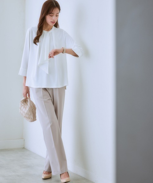 7days Life Styling(セブンデイズライフスタイリング)の「フレアボウタイ7分袖ブラウス(しわになりにくい・UVカット)(シャツ/ブラウス・レディース・サックスブルー系/ベージュ/オフホワイト・M/L/LL)」の4枚目の写真