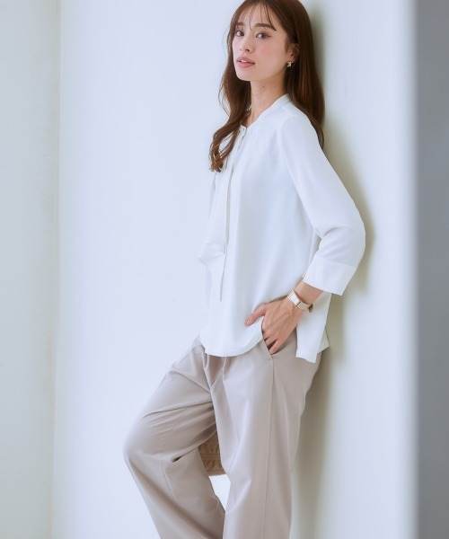 7days Life Styling(セブンデイズライフスタイリング)の「フレアボウタイ7分袖ブラウス(しわになりにくい・UVカット)(シャツ/ブラウス・レディース・サックスブルー系/ベージュ/オフホワイト・M/L/LL)」の5枚目の写真