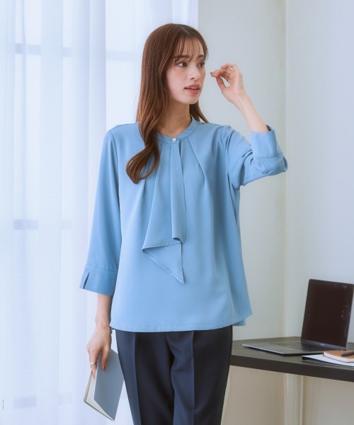 7days Life Styling(セブンデイズライフスタイリング)の「フレアボウタイ7分袖ブラウス(しわになりにくい・UVカット)(シャツ/ブラウス・レディース・サックスブルー系/ベージュ/オフホワイト・M/L/LL)」の13枚目の写真