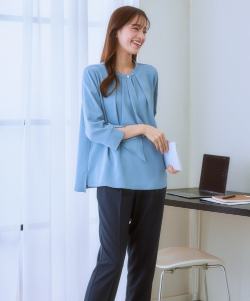 7days Life Styling(セブンデイズライフスタイリング)の「フレアボウタイ7分袖ブラウス(しわになりにくい・UVカット)(シャツ/ブラウス・レディース・サックスブルー系/ベージュ/オフホワイト・M/L/LL)」の14枚目の写真