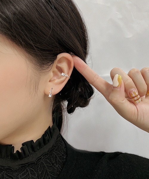 Risako・フラワーイヤーカフ＆ピアス niko and… ピアス ステンレスフラワーピアス レディース