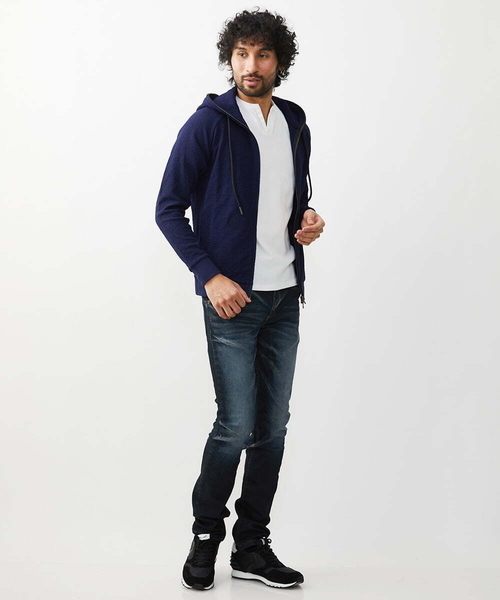 MICHEL KLEIN HOMME (ミッシェルクランオム)の「ブランドロゴ刺繍入りニットパーカー セットアップ(パーカー・メンズ・ブラック/ネイビー・MEDIUM/LARGE/X-LARGE)」の14枚目の写真