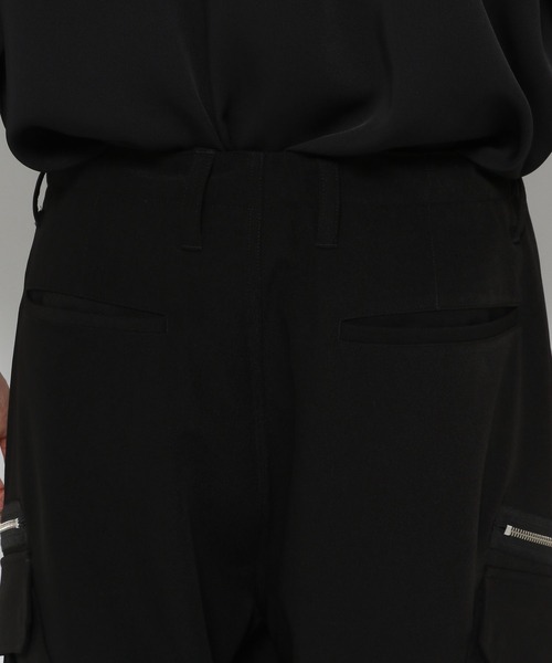 HARE（ハレ）の「【SET UP対応】2WAY-ZIPカーゴパンツ(HARE)（カーゴパンツ・メンズ・ブラック/グレー・SMALL/MEDIUM）」の18枚目の写真
