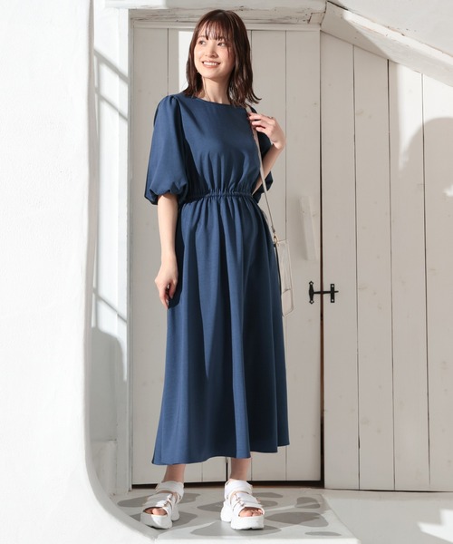 Honeys（ハニーズ）の「ドロスト使いワンピース（ワンピース・レディース・ブラック/ベージュ/ブルー・LL/3L/S/M/L）」の8枚目の写真