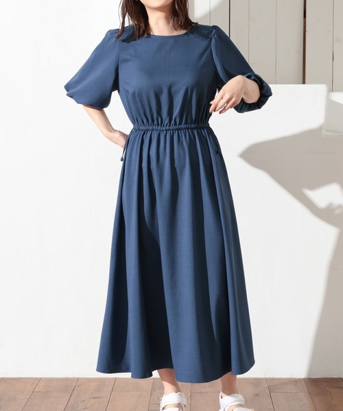 Honeys（ハニーズ）の「ドロスト使いワンピース（ワンピース・レディース・ブラック/ベージュ/ブルー・LL/3L/S/M/L）」の11枚目の写真