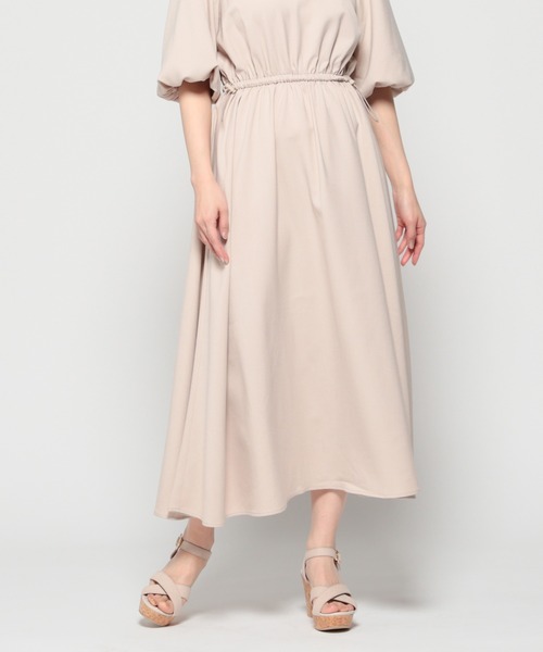 Honeys（ハニーズ）の「ドロスト使いワンピース（ワンピース・レディース・ブラック/ベージュ/ブルー・LL/3L/S/M/L）」の15枚目の写真