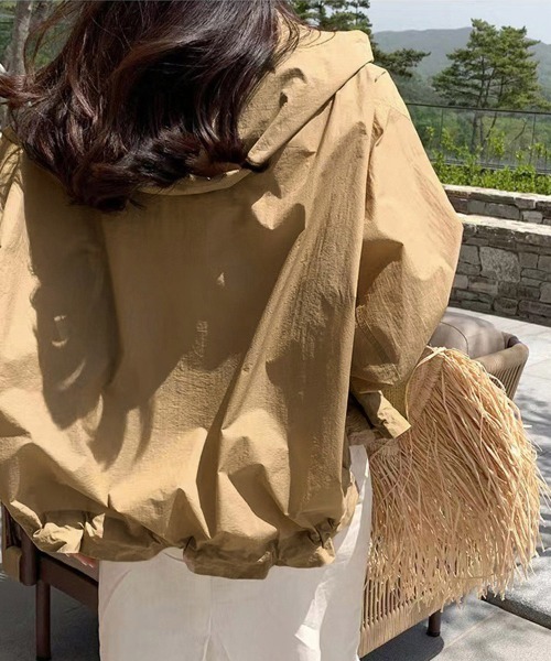 Miniministore(ミニミニストア)の「韓国風ジップパーカー長袖 紫外線UV対策(マウンテンパーカー・レディース・ブラック/キャメル/ホワイト・FREE)」の11枚目の写真