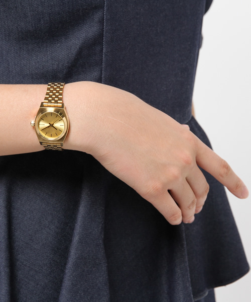 NIXON(ニクソン)の「SMALL TIME TELLER(NIXON)(アナログ腕時計・レディース・シルバー/ゴールド・FREE)」の7枚目の写真