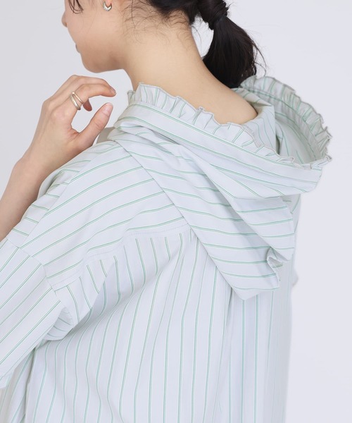 somari imagination（ソマリ イマジネーション）の「ストライプ柄フリルフード付きシャツワンピース（シャツワンピース・レディース・ネイビー/ライトブルー・1/2）」の11枚目の写真