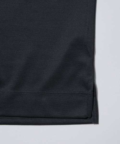  j.n.r.d（ジェー・エヌ・アール・ディー）の「リサイクルポンチワンポイントドルマンTシャツ（Tシャツ/カットソー・メンズ・チャコールグレー/ブラック/ホワイト・M/LL/L）」の10枚目の写真