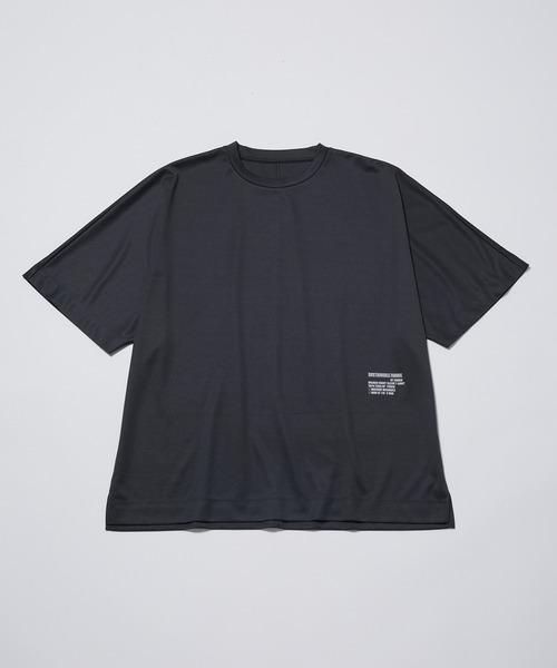  j.n.r.d（ジェー・エヌ・アール・ディー）の「リサイクルポンチワンポイントドルマンTシャツ（Tシャツ/カットソー・メンズ・チャコールグレー/ブラック/ホワイト・M/LL/L）」の18枚目の写真