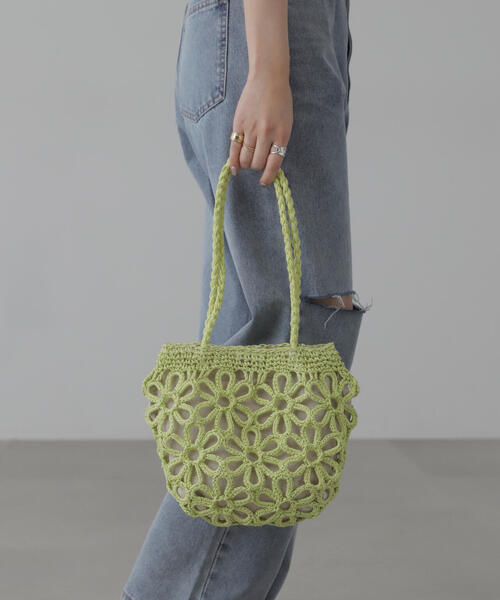 FREE'S MART(フリーズマート)の「◆フラワー雑材バッグ(かごバッグ・レディース・ライトグリーン/ベージュ・フリ-)」の15枚目の写真