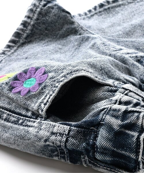 BREEZE(ブリーズ)の「刺繍デニムショートパンツ(デニムパンツ・キッズ・ブルー/ブラック/サックスブルー・80/90/100/110/120/130/140)」の21枚目の写真