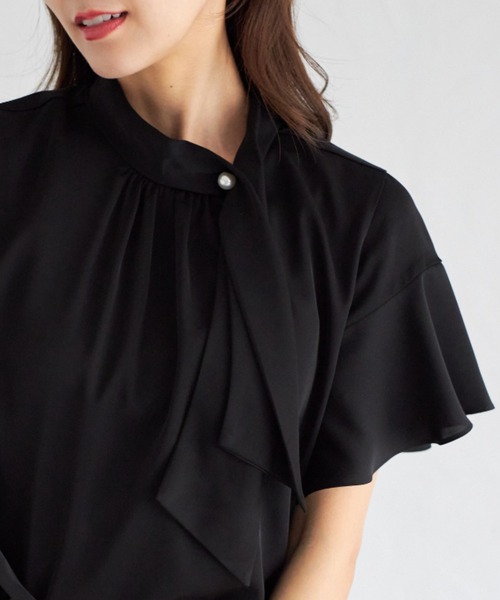 tocco closet(トッコ クローゼット)の「【ZOZO限定】フレアスリーブボウタイブラウス(シャツ/ブラウス・レディース・サックスブルー/パープル/ブラック/アイボリー・M)」の1枚目の写真
