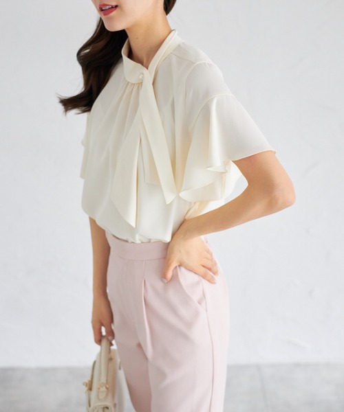 tocco closet(トッコ クローゼット)の「【ZOZO限定】フレアスリーブボウタイブラウス(シャツ/ブラウス・レディース・サックスブルー/パープル/ブラック/アイボリー・M)」の6枚目の写真