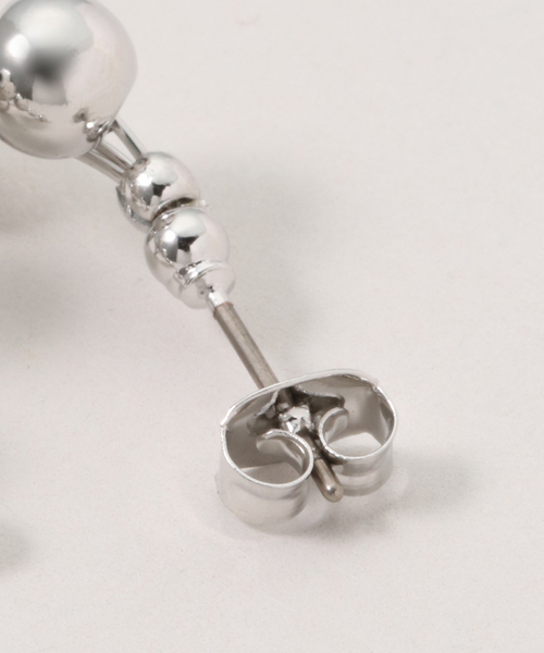 B.C STOCK(ベーセーストック)の「ボールフープピアス(ピアス(両耳用)・レディース・シルバー・FREE)」の2枚目の写真