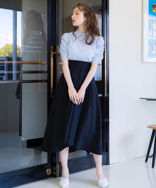 SWINGLE（スウィングル）の「配色リボンデザインタックフレアスカート（スカート・レディース・ライトベージュ/ブラック/レッド・FREE）」の5枚目の写真