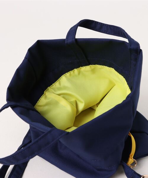 カヤ(カヤ)の「【カヤ】交差縫い巾着ショルダーバッグ(ショルダーバッグ・レディース・グリーン/ブラック系その他/ネイビー/ピンク/レッド/ホワイト・FREE)」の10枚目の写真