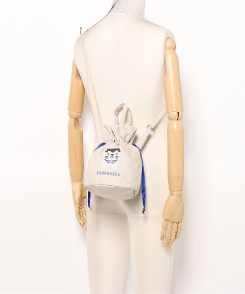 カヤ(カヤ)の「【カヤ】交差縫い巾着ショルダーバッグ(ショルダーバッグ・レディース・グリーン/ブラック系その他/ネイビー/ピンク/レッド/ホワイト・FREE)」の17枚目の写真