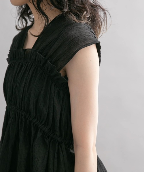 KBF（ケイビーエフ）の「ノースリーブギャザーブラウス（シャツ/ブラウス・レディース・ブラック/オレンジ系その他/レッド・ONE）」の12枚目の写真